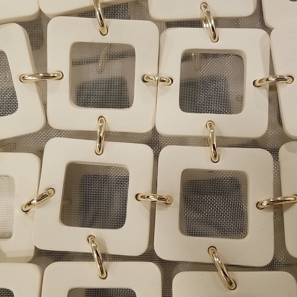 💕CULT GAIA💕 Terra Cutout Square-Link Crossbody Bag ~ Off White NWT - Picture 14 of 16